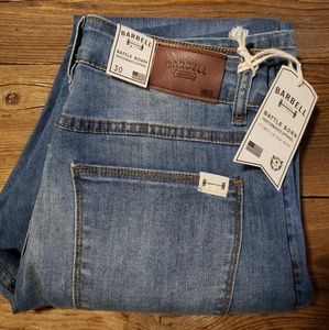 NEW BLUE JEANS. WOMENS 30. BARBELL APPAREL.